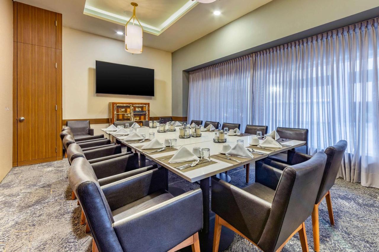 Quality Inn Chihuahua San Francisco Екстериор снимка